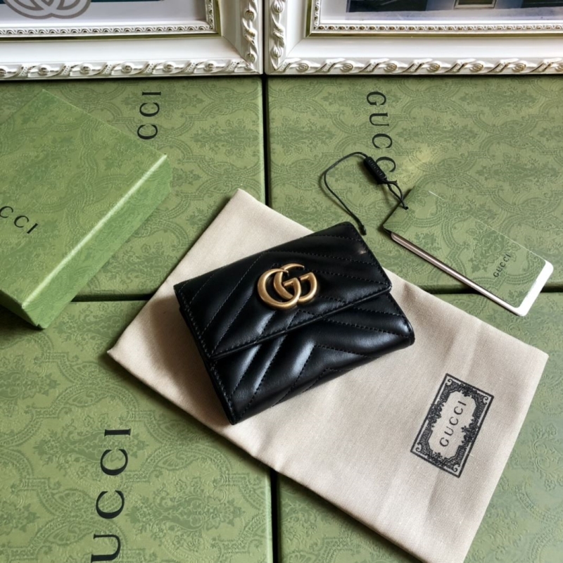 G*u*i wallets & purse